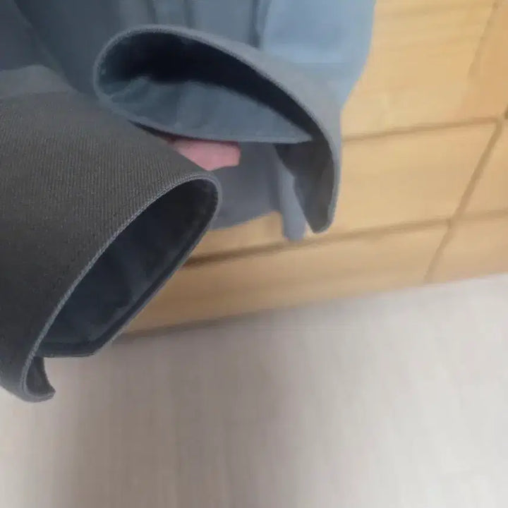 [BUNJANG] BASSO Men's Slim Fit Shirt - Khaki / (새것) BASSO 남성 셔츠 카키색 100 (슬림)