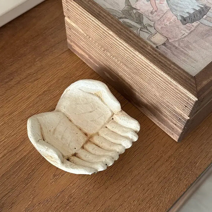 [BUNJANG] Ceramic Hand-Shaped Ring Holder / 도자기 손 모양 반지 보관함