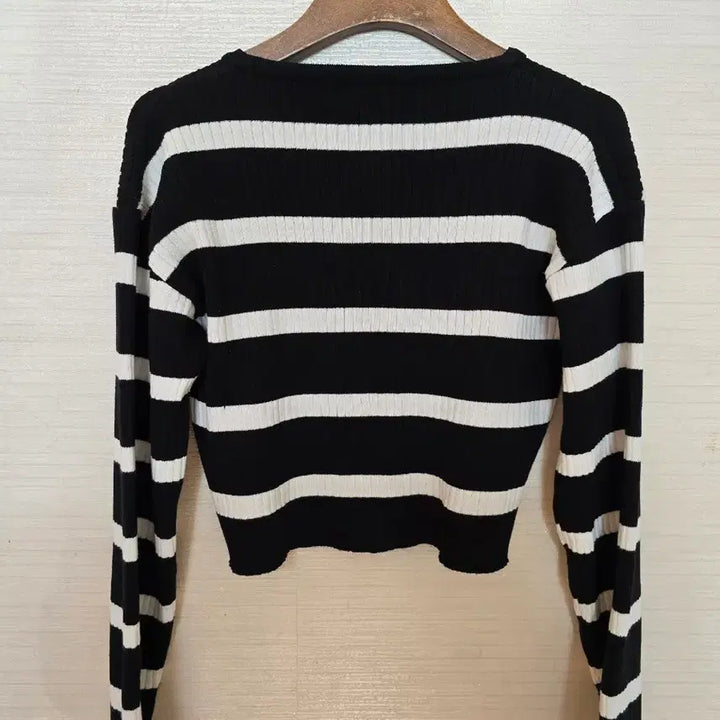 [BUNJANG] Striped Cardigan / 단가라 가디건