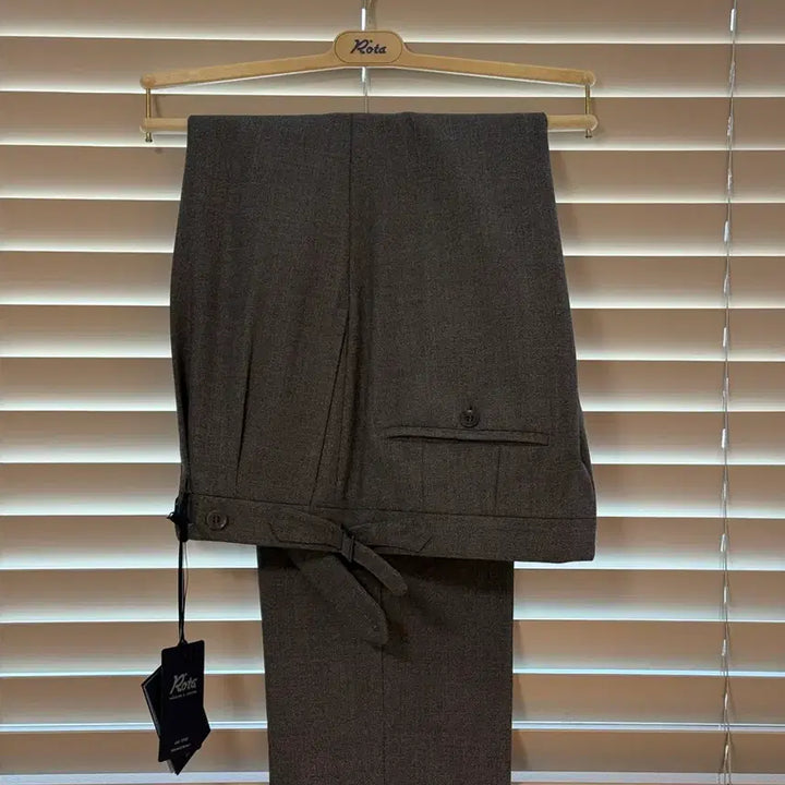 [BUNJANG] Rota Fresco Medium Gray Pants / 로타 rota 프레스코 원단 미디엄 그레이 팬츠 52