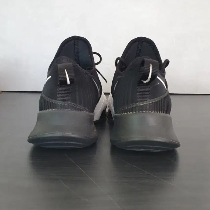 [BUNJANG] Nike Air Zoom SuperRep Black/White (230) / 나이키 에어 줌 슈퍼렙 블랙/화이트 (230)