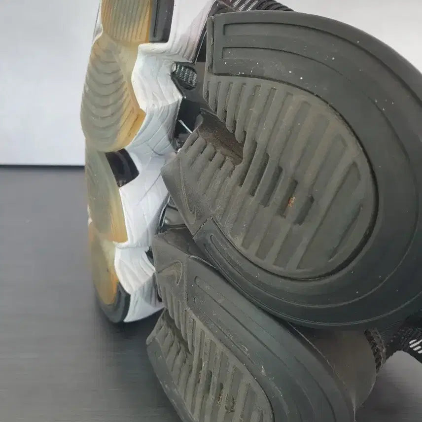 [BUNJANG] Nike Air Zoom SuperRep Black/White (230) / 나이키 에어 줌 슈퍼렙 블랙/화이트 (230)