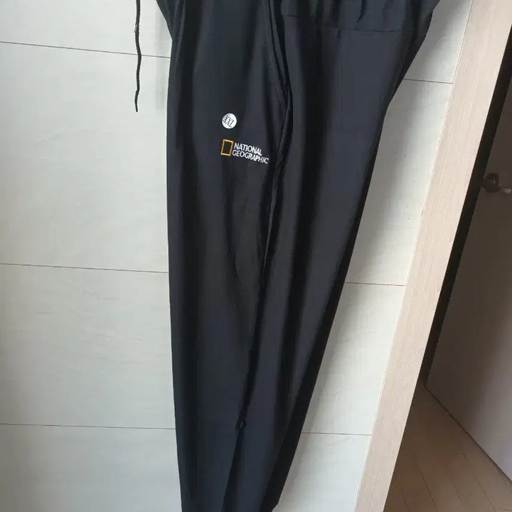 [BUNJANG] National Geographic Jogger Pants Black XXL Cotton Blend / 내셔널지오그래픽 검정 춘추용 면바지 XXL 새상품 블랙