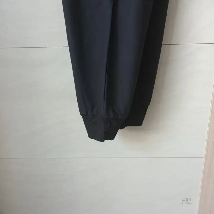[BUNJANG] National Geographic Jogger Pants Black XXL Cotton Blend / 내셔널지오그래픽 검정 춘추용 면바지 XXL 새상품 블랙