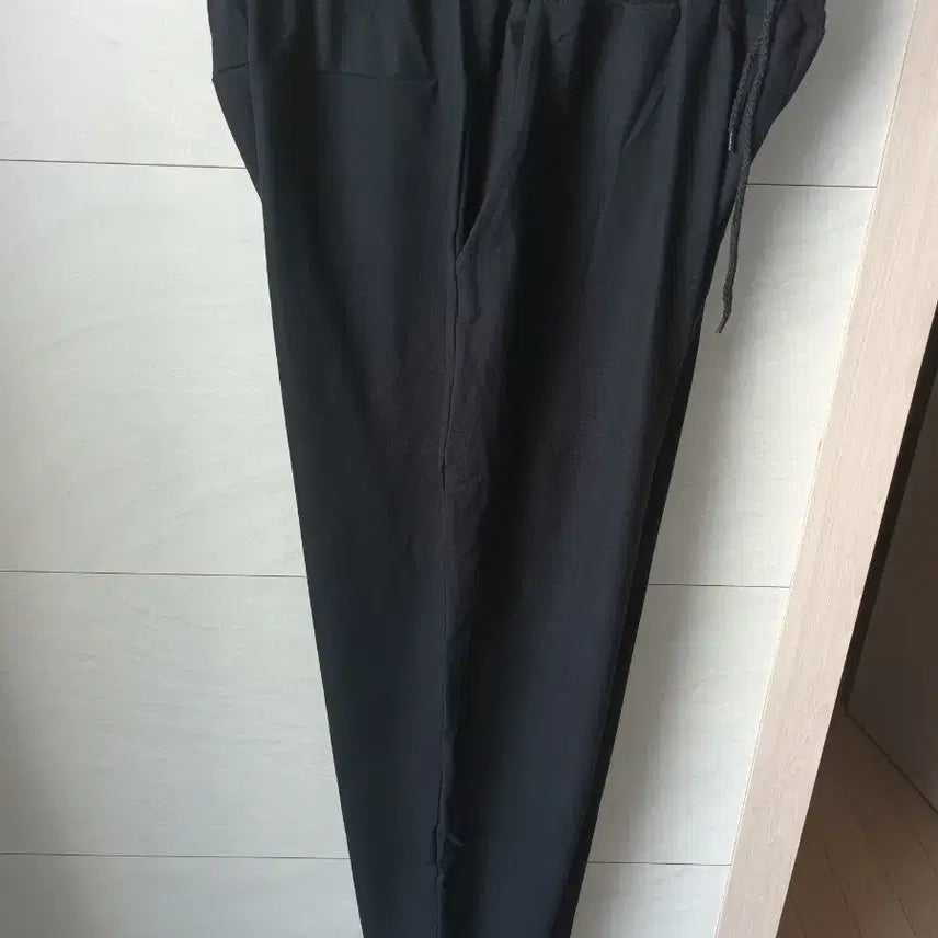 [BUNJANG] National Geographic Jogger Pants Black XXL Cotton Blend / 내셔널지오그래픽 검정 춘추용 면바지 XXL 새상품 블랙