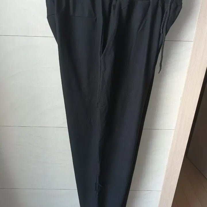 [BUNJANG] National Geographic Jogger Pants Black XXL Cotton Blend / 내셔널지오그래픽 검정 춘추용 면바지 XXL 새상품 블랙