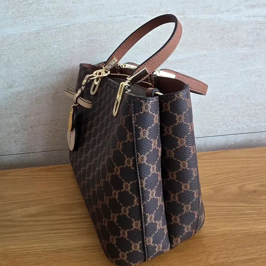 [BUNJANG] Elegant Tote Bag / 엘레강스 토드백