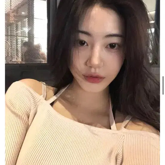 [BUNJANG] zaenio Triple Strap Off-shoulder Top / 제니오 zaenio 트리플 스트랩 오프숄더