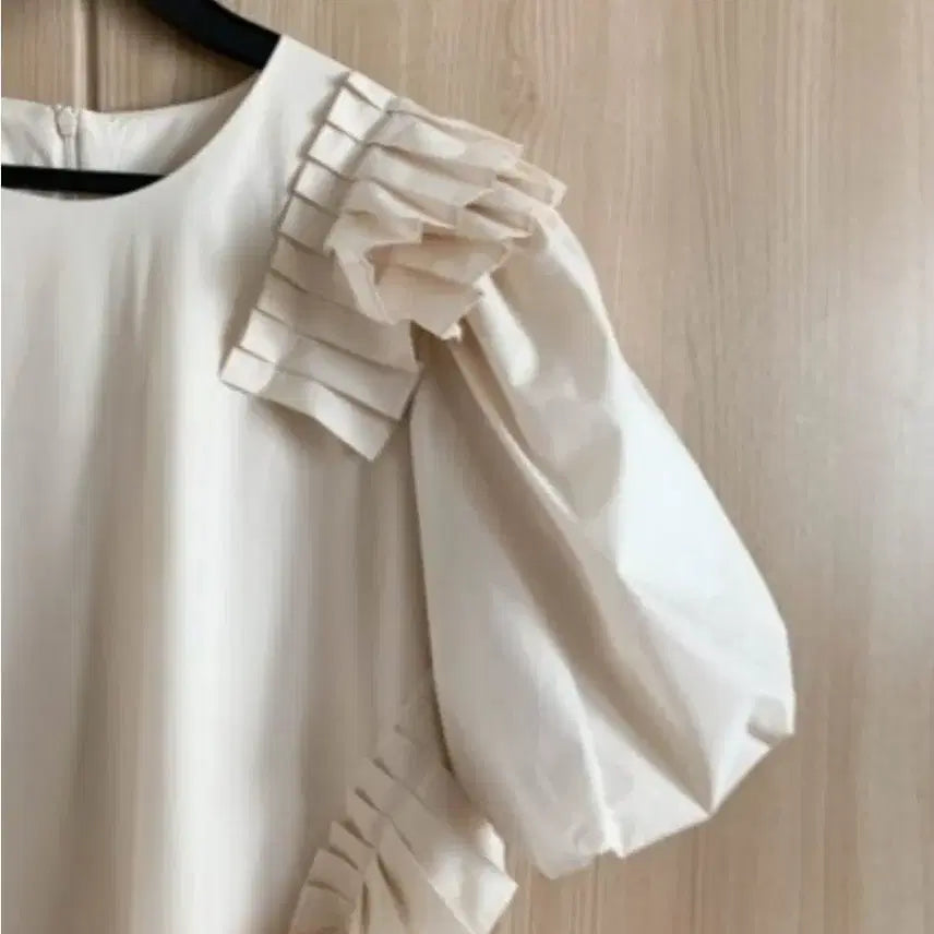 [BUNJANG] Bicini Pleated Dress / 바이씨니 플리츠원피스