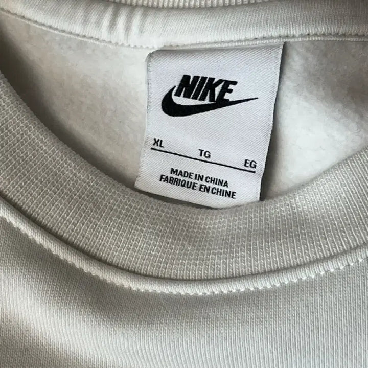 [BUNJANG] Nike Swoosh Fleece Sweatshirt / 나이키 스우시 플리스 스윗셔츠