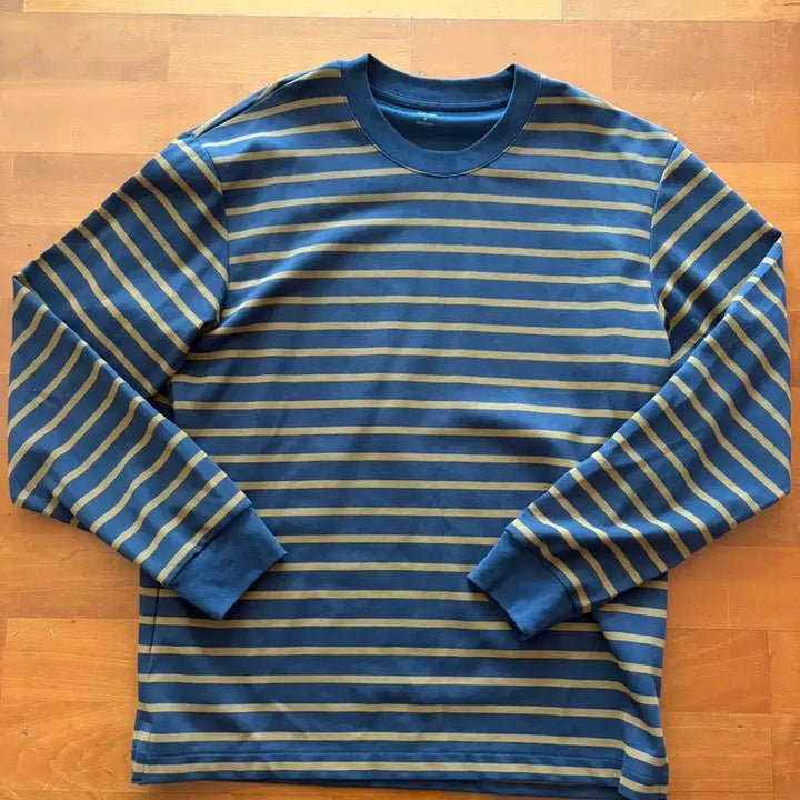 [BUNJANG] Uniqlo Men's Navy Striped Long Sleeve T-shirt / 유니클로 롱슬리브