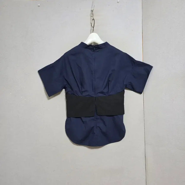 [BUNJANG] SJSJ Navy Blouse 44 / SJSJ 네이비 블라우스 44  n2806