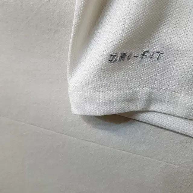 [BUNJANG] Nike England National Team T-Shirt / NIKE 나이키 ROONY 잉글랜드 국대 티셔츠