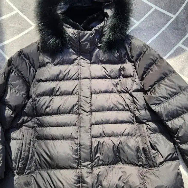 [BUNJANG] Madaellegance Women's Black Short Padded Jacket / 마다엘레강스 여성패딩