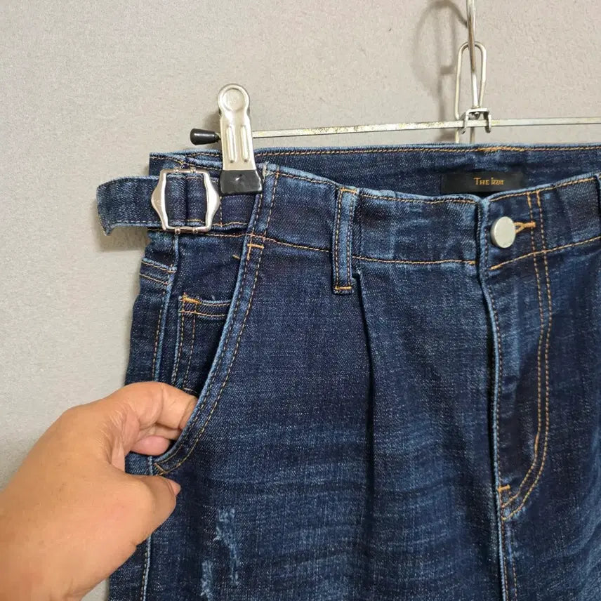 [BUNJANG] Izzatbaba Stretchable Jeans n2807 / 아이잣바바 신축성좋은 청바지 n2807