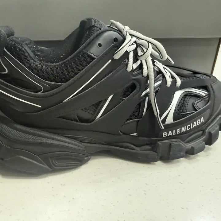 [BUNJANG] Balenciaga Track Sneakers Black Women's / 발렌시아가 트랙 스니커즈 블랙 37 우먼