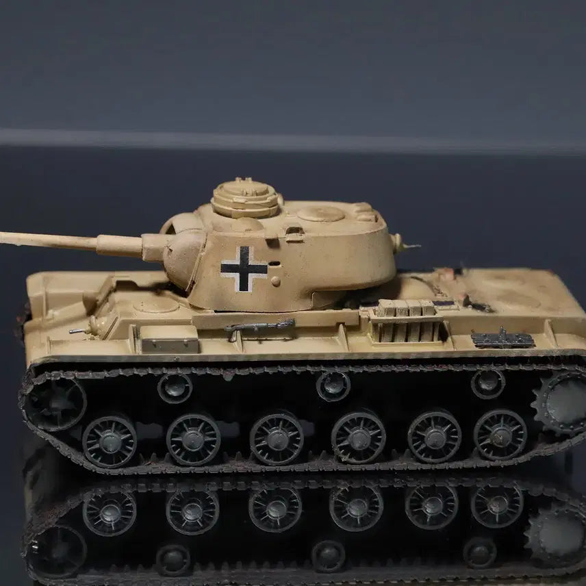 [BUNJANG] German Army Captured KV-1 Tank Model / 1/72 독일군 노획 KV-1 탱크 모형