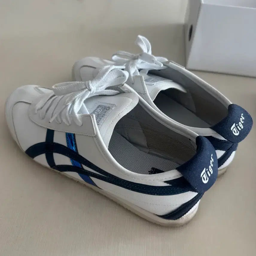 [BUNJANG] Onitsuka Tiger Mexico 66 Sneakers / (240/거의 새상품)오니츠카타이거 맥시코66