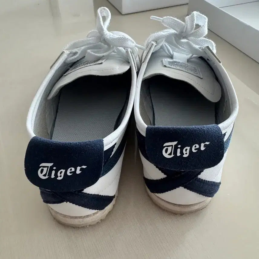 [BUNJANG] Onitsuka Tiger Mexico 66 Sneakers / (240/거의 새상품)오니츠카타이거 맥시코66
