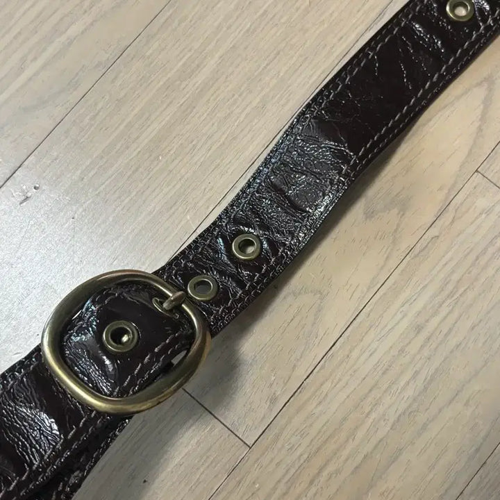 [SOLD OUT] COACH 코치 브라운 애나멜 레더 크로스백