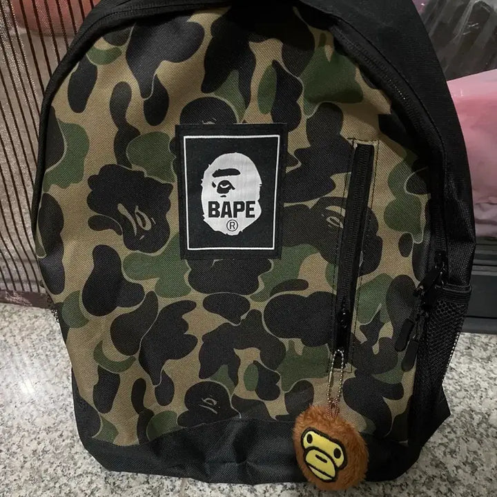 [BUNJANG] Bape Magazine Supplement Backpack and Keyrings Set / 베이프 일본잡지부록 백팩 키링2개