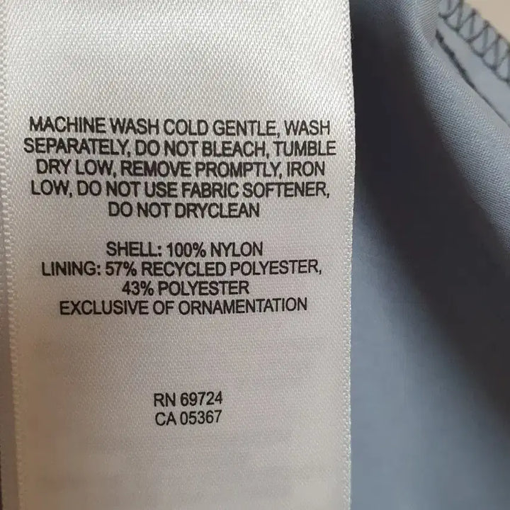 [BUNJANG] Columbia Titanium Windbreaker Jacket / 콜롬비아 티타늄 해외판 바람막이 자켓 105사이즈 새 옷