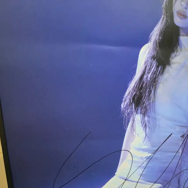[BUNJANG] NMIXX Seolyoon Signed Poster / 엔믹스 설윤 싸인 포스터