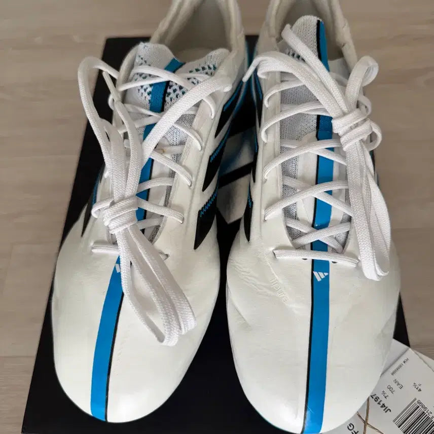 [BUNJANG] Adidas Copa 11 Pure Toni Kroos Soccer Cleats / 아디다스 코파11 퓨어 토니크로스 축구화 팝니다