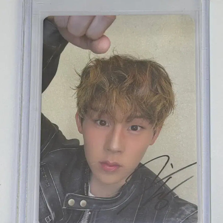 [BUNJANG] MONSTA X Jooheon Signed Photocard / 몬스타엑스 주헌 싸인포카