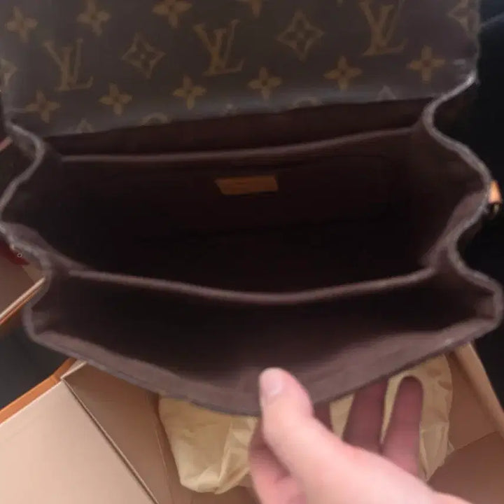 [BUNJANG] Louis Vuitton Pochette Metis Handbag / 루이비통 포쉐트 메티스