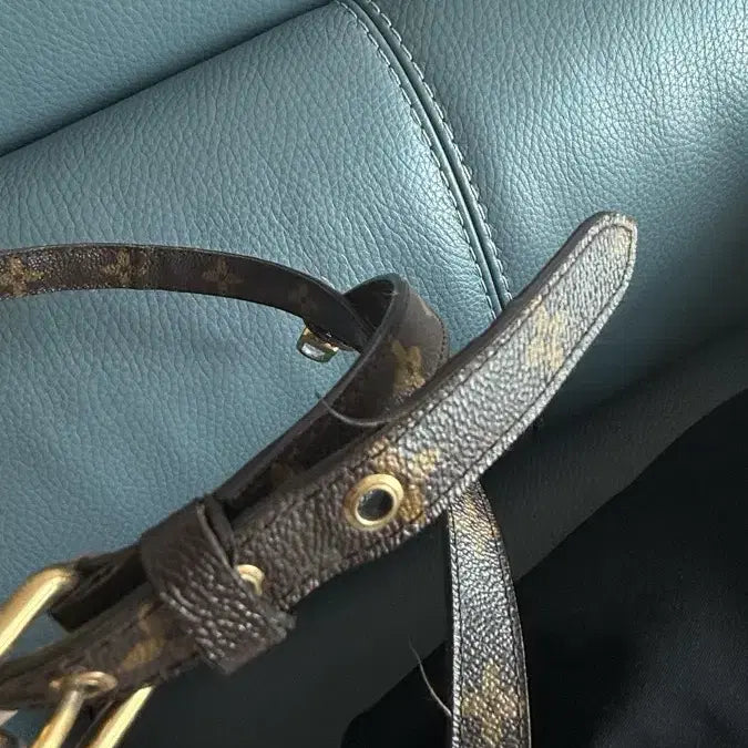 [BUNJANG] Louis Vuitton Pochette Metis Handbag / 루이비통 포쉐트 메티스