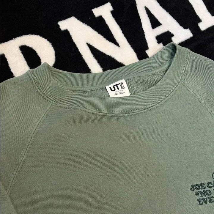 [BUNJANG] Uniqlo Peanuts Vintage Collaboration Sweatshirt / 일본빈티지 유니클로 피너츠 콜라보 맨투맨