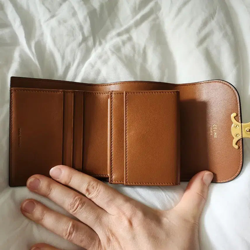 [BUNJANG] Celine Triomphe Bifold Wallet / [정품]셀린느 트리옹프 반지갑