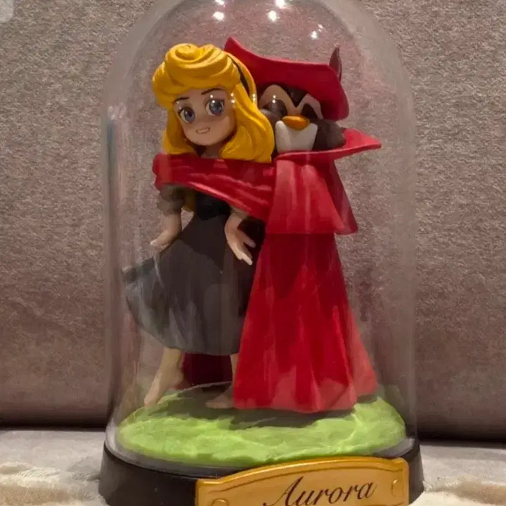 [BUNJANG] Popmart Disney Aurora Sleeping Beauty Figure / 팝마트 정품 디즈니 잠자는 숲속의 공주 피규어 popmart 디즈니 라부
