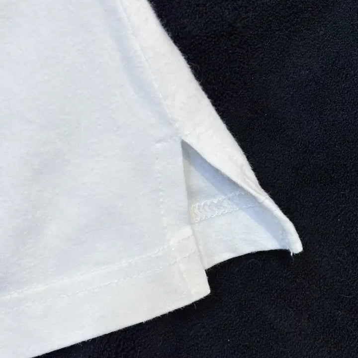 [SOLD OUT] 일본빈티지 절개 티셔츠