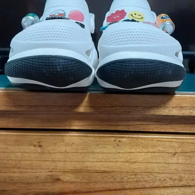 [BUNJANG] Crocs Bubble Crush Clog Sandals / 크록스 버블 크러쉬 클로그 샌들. M11. 290