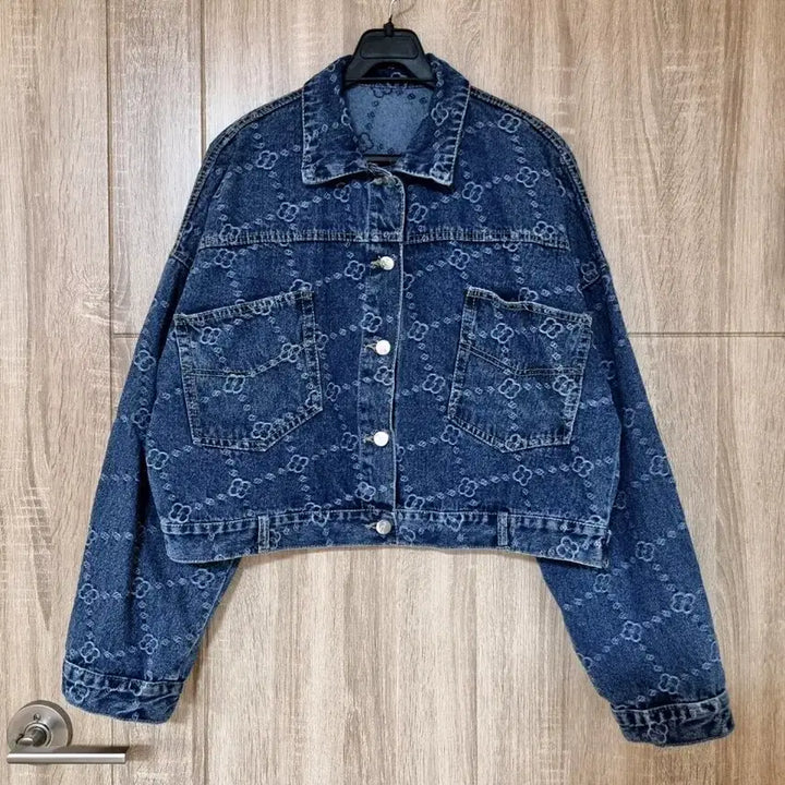 [SOLD OUT] 패턴 크롭 데님자켓