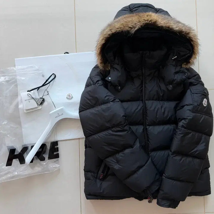 [BUNJANG] Moncler Maya Black Puffer Jacket / 몽클레어 마야프 블랙 5 (새상품급)