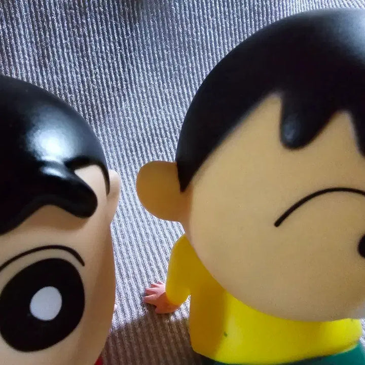 [BUNJANG] Crayon Shin-chan Figure Bundle Set / 짱구 피규어/거치대 (4개 일괄)