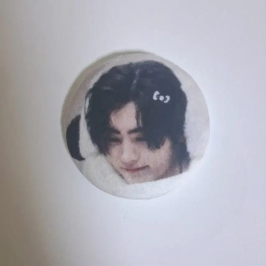 [BUNJANG] ENHYPEN Sunghoon Pin Badge / 엔하이픈 박성훈 말랑 핀뱃지 비공굿 판매
