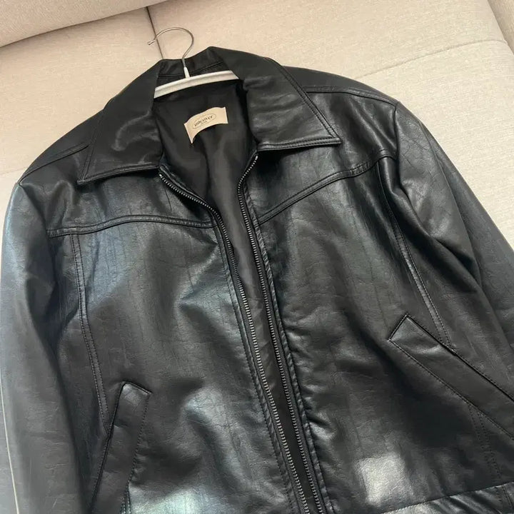 [BUNJANG] Black Leather Jacket / 레더자켓