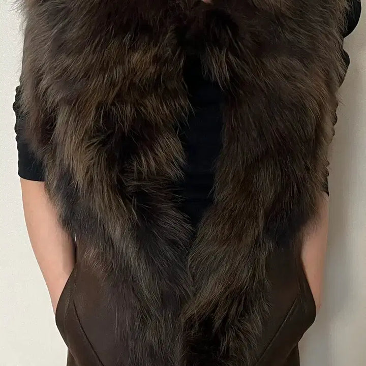 [BUNJANG] Kelly Mustang Natural Fox Fur Vest S (55) / 켈리무스탕 조끼 천연 폭스 퍼 S 55