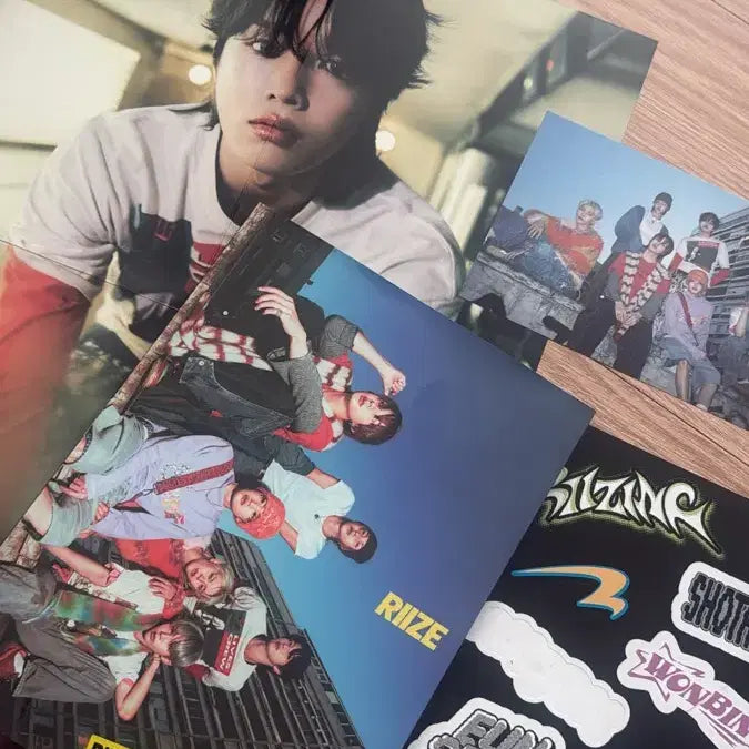 [BUNJANG] RIIZE RIIZE 1st Mini Album RIIZING / 라이즈 RIIZE 1st 미니 앨범 RIIZING