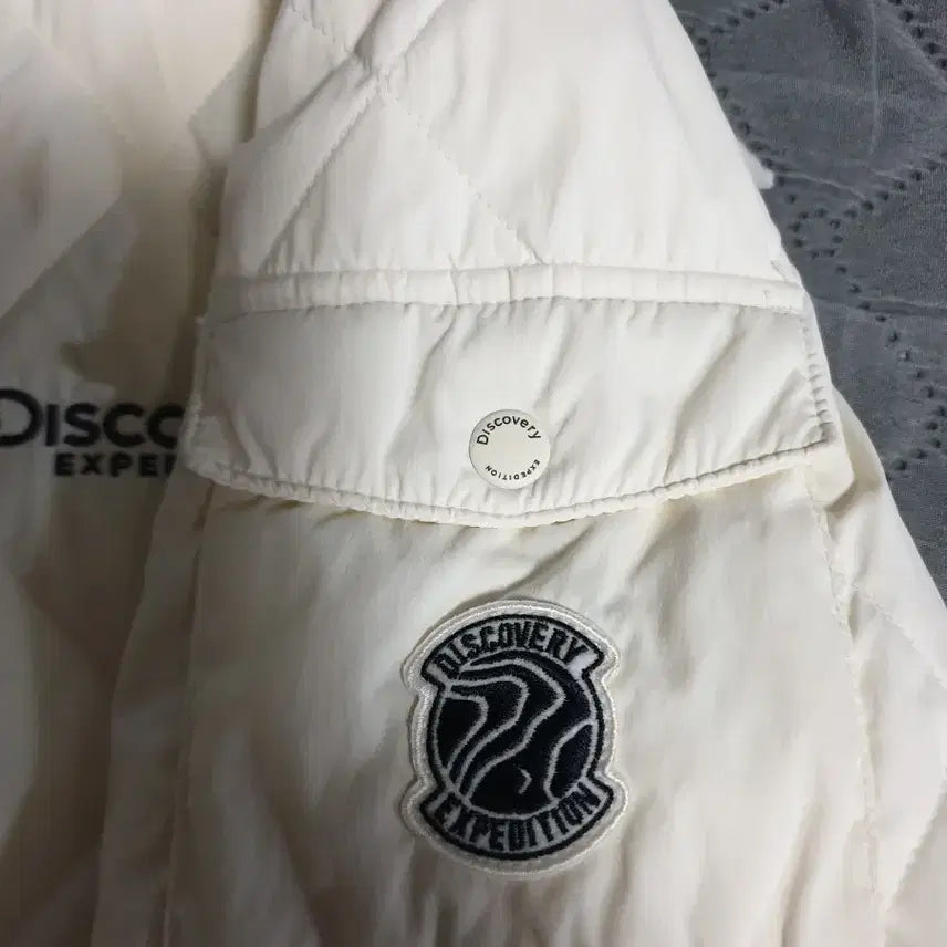 [BUNJANG] Discovery 3M Thinsulate Quilted Down Jacket (S) / 디스커버리 3M 신슐레이트 퀄팅 어깨와펜 다운자켓 (S)