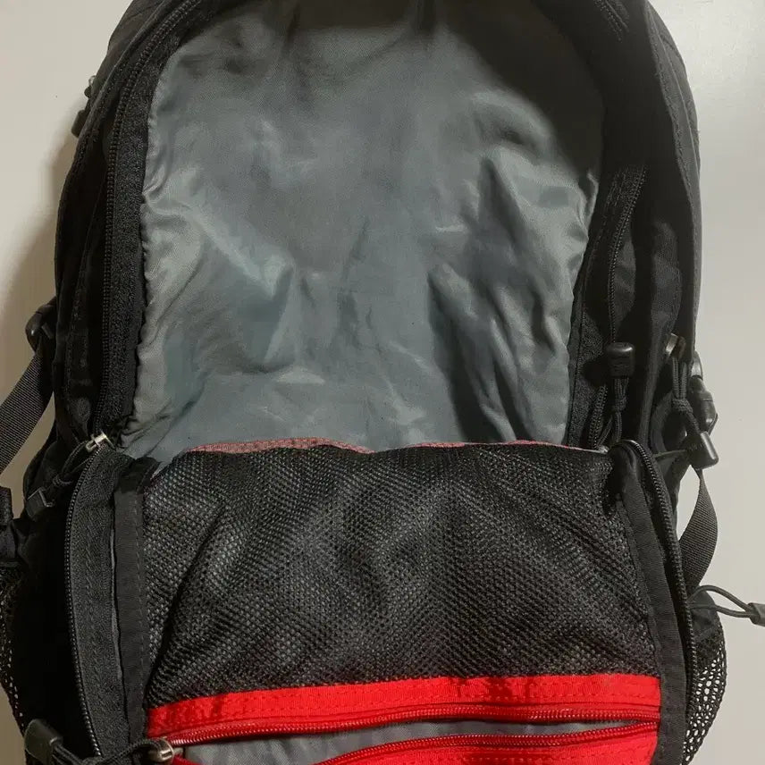 [BUNJANG] The North Face Surge Black Backpack / 노스페이스 Surge 블랙 백팩