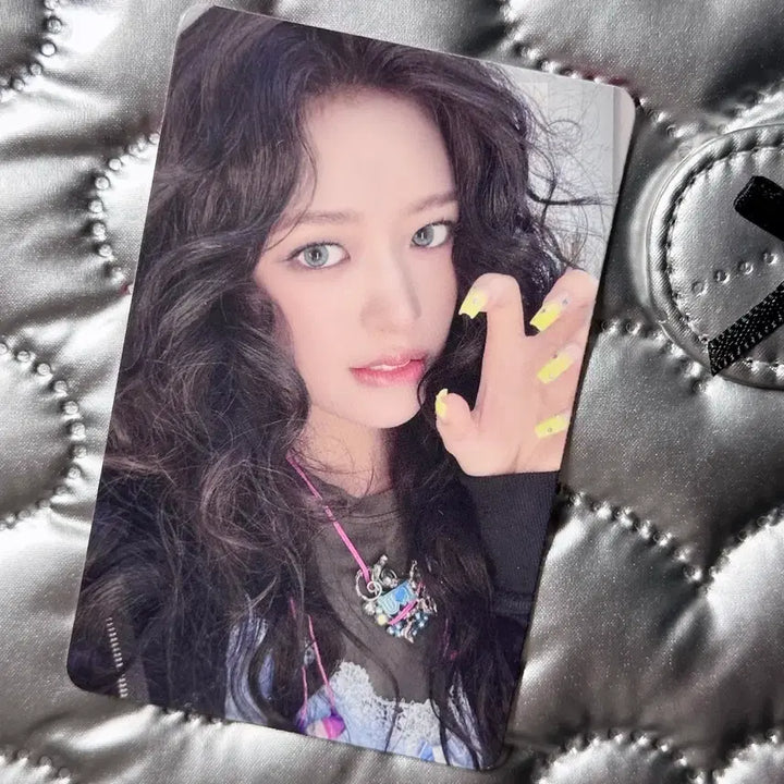 [BUNJANG] IVE Yujin REVIVE Challenger Version / 아이브 리바이브 REVIVE 챌린저 버전 유진