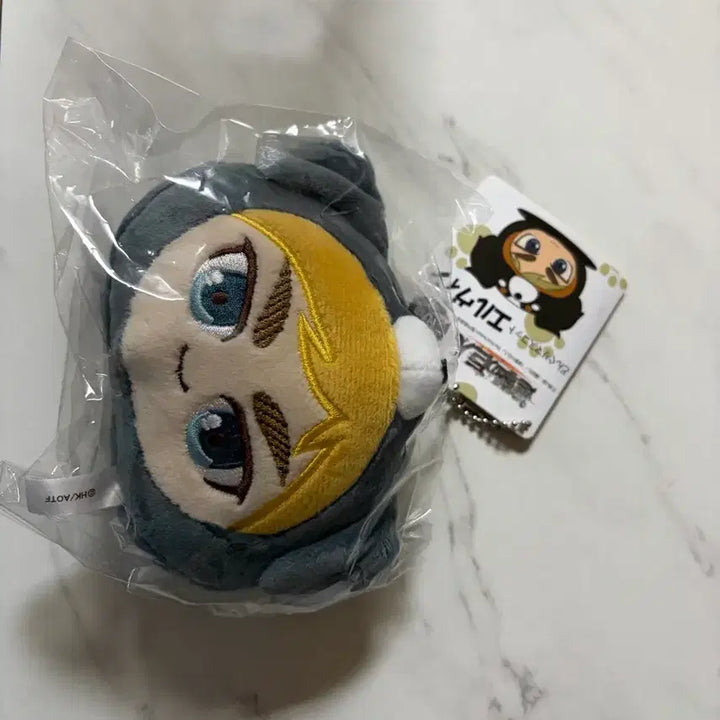 [BUNJANG] Attack on Titan Erwin Face Plush / 진격의거인 애니마루코 엘빈 얼굴 인형