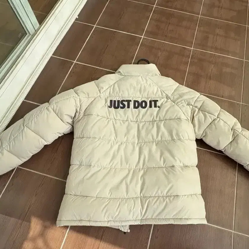 [SOLD OUT] 나이키 패딩