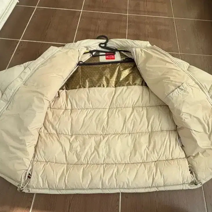 [SOLD OUT] 나이키 패딩