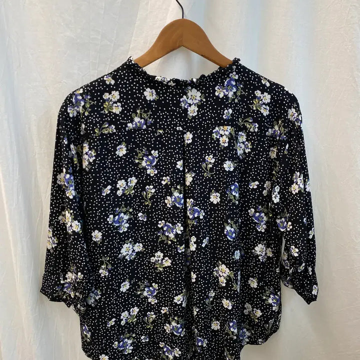 [BUNJANG] Flower Pattern 6-Sleeve Blouse (Size M) / 플라워패턴 6부 블라우스(M)